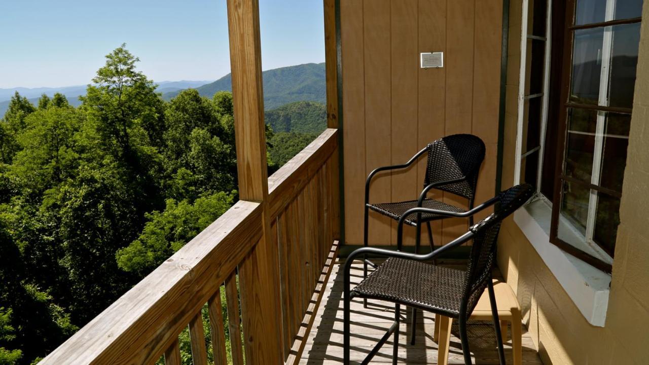 Alpine Inn Little Switzerland Esterno foto