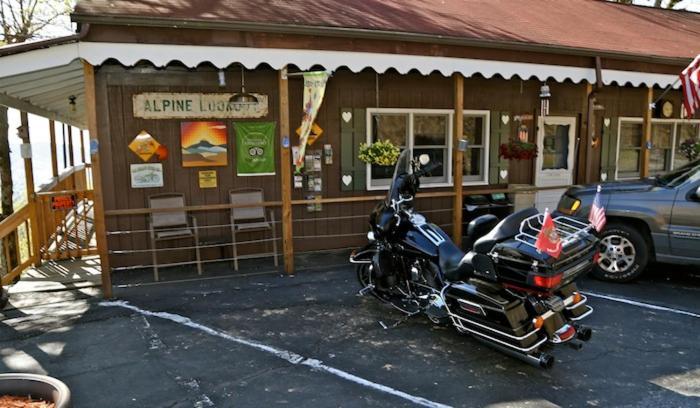 Alpine Inn Little Switzerland Esterno foto